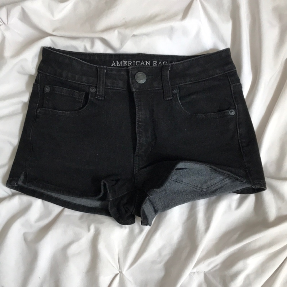 AEO black jean shorts